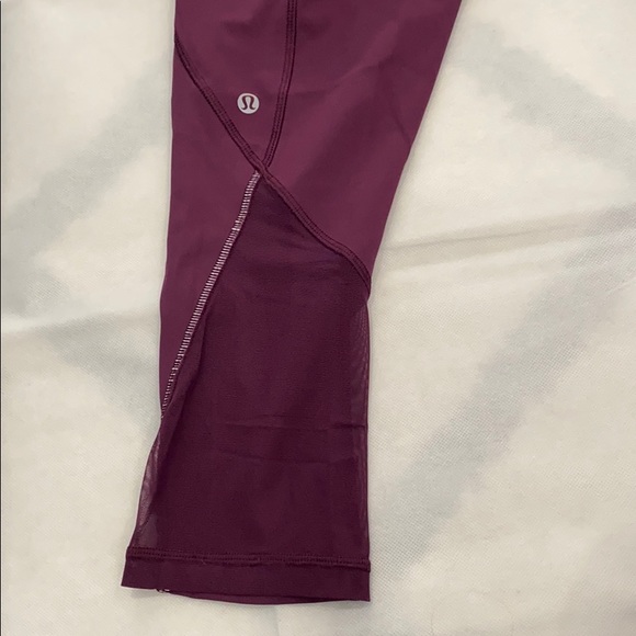 Lululemon Cropped Purple Leggings - Picture 3 of 3